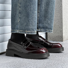 Hight Quality Spring New Classic British Business Casual Style Patent Leather Loafers For Men's Hombre Height Increasing Shoes