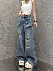 High waist wide-leg ripped jeans with patch detail