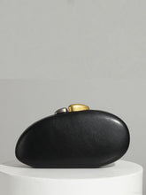 Shell lock chain bag in PU leather
