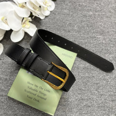 Snake pattern genuine leather belt with gold buckle in cowhide
