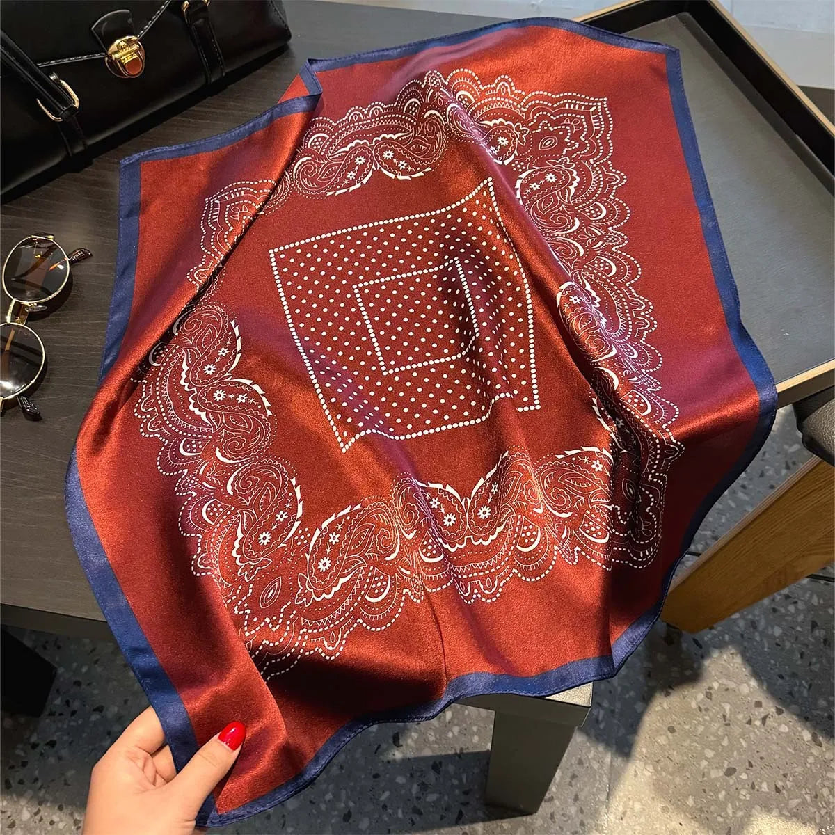 Kerchief Seta Morbida