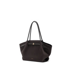 Structured large tote in luxury style