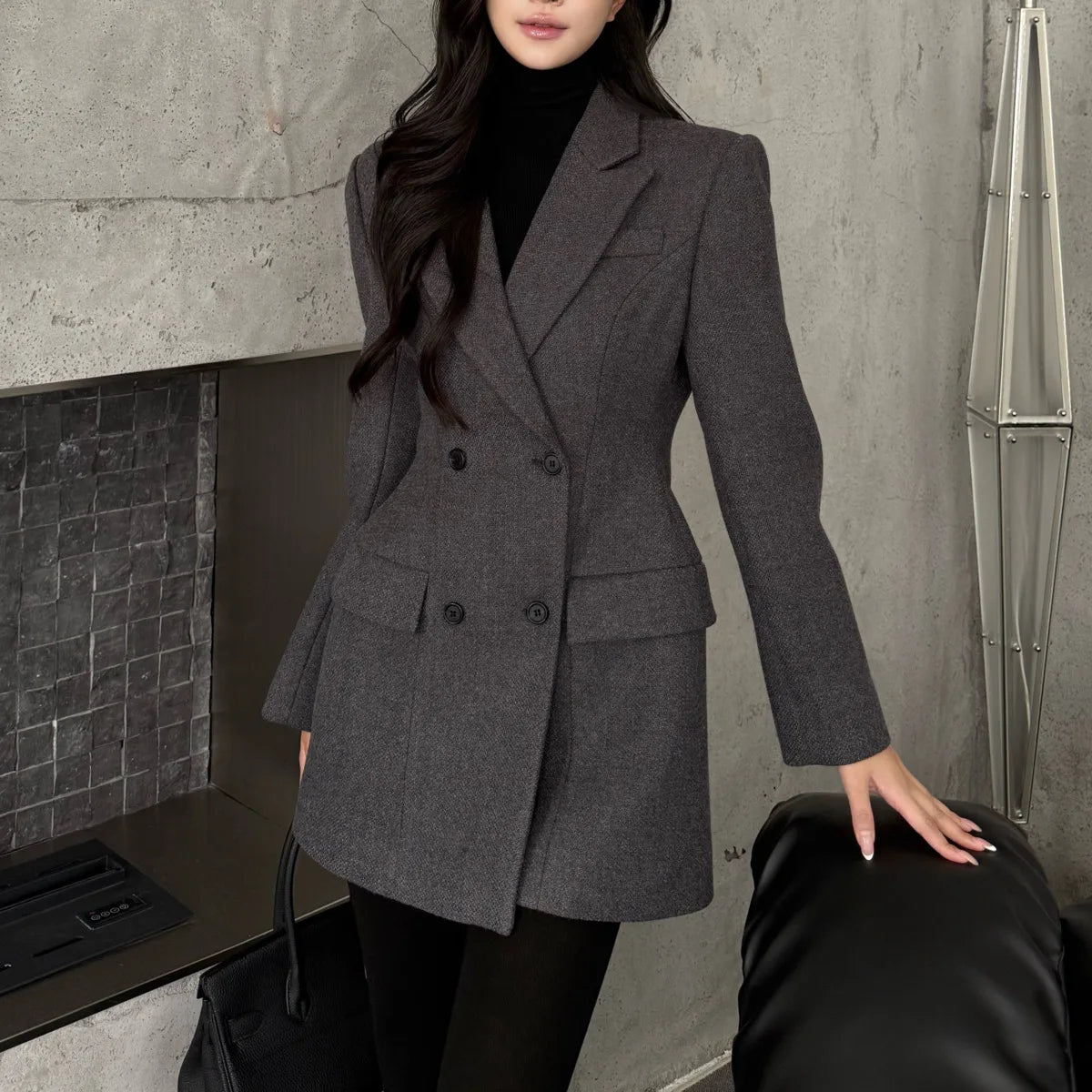Dark brown double-breasted blazer with button cuff in textured fabric
