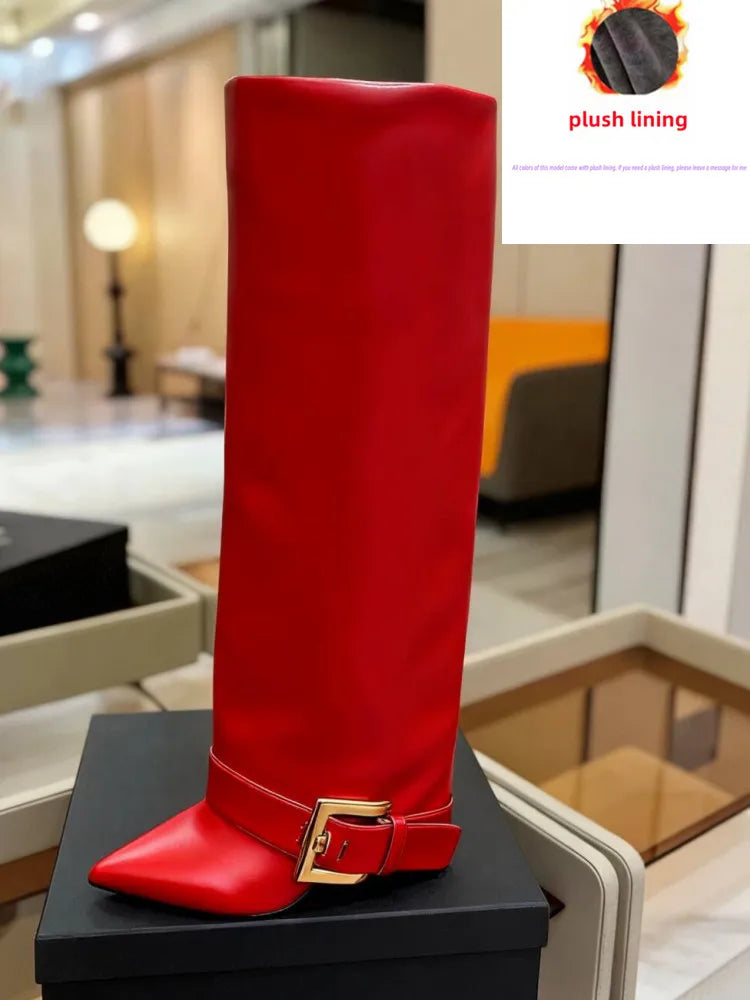 Pointed toe knee-high boot with thin high heel and belt buckle