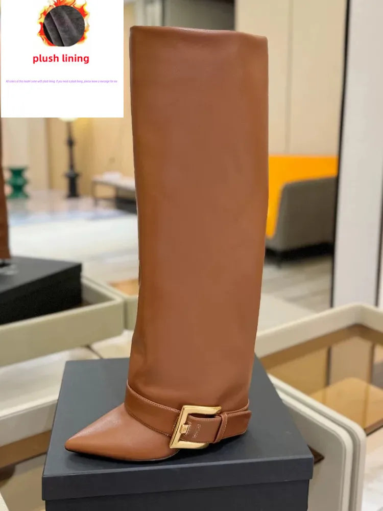 Pointed toe knee-high boot with thin high heel and belt buckle
