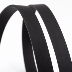 Needle buckle slim waist bag belt in plain leather for dress