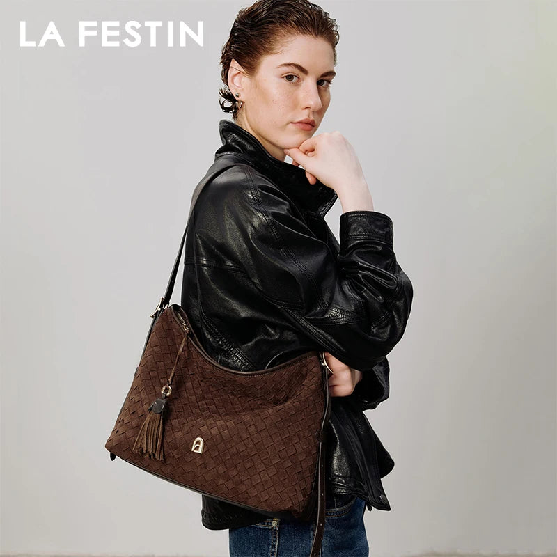 Slouch tote shoulder bag in luxury designer style