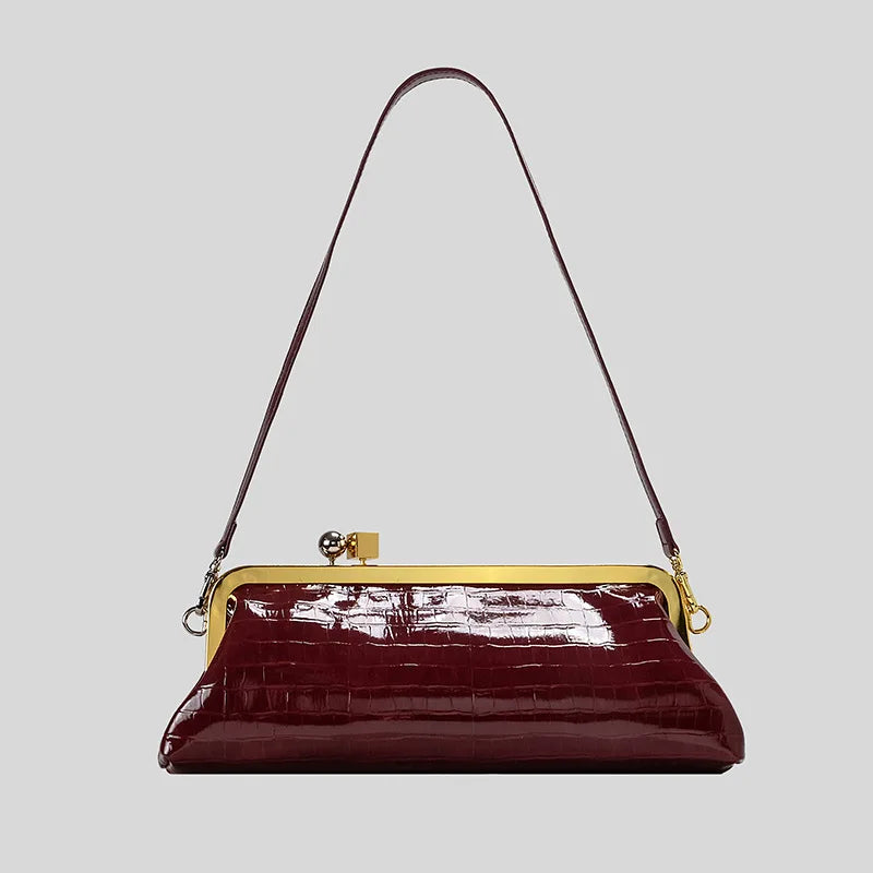 Frame clutch with kiss lock in luxury style