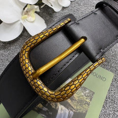 Snake pattern genuine leather belt with gold buckle in cowhide