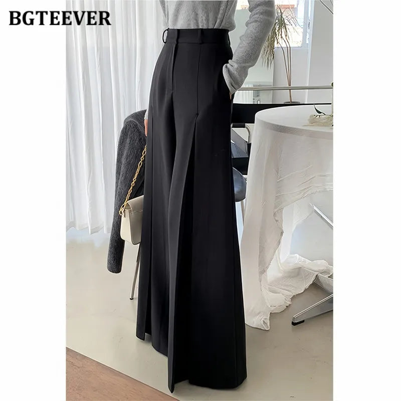 Wide-leg loose suit pants with pockets in elegant fit