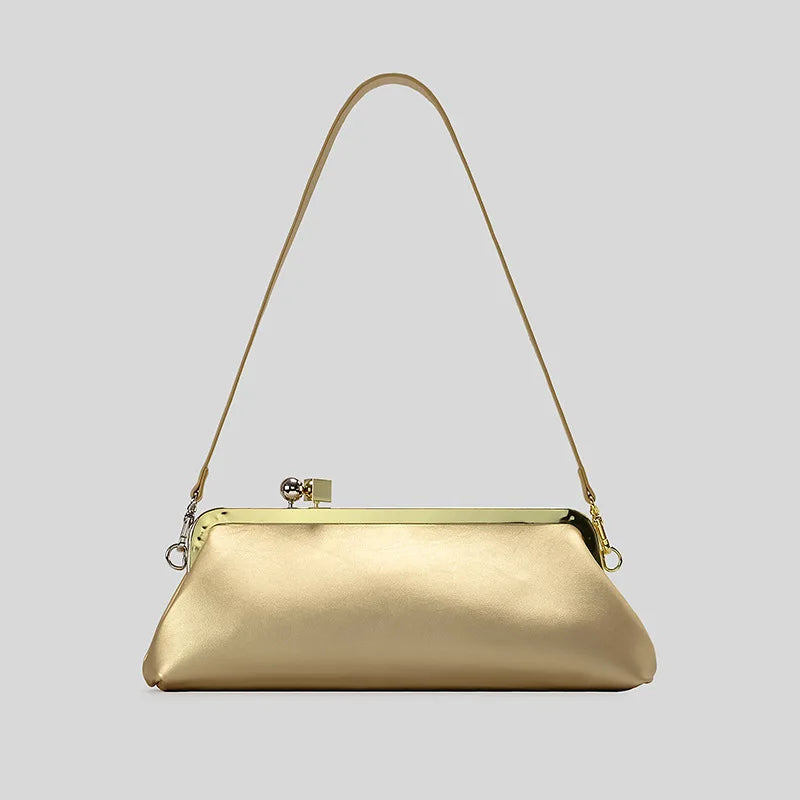 Long frame clutch with kiss lock closure