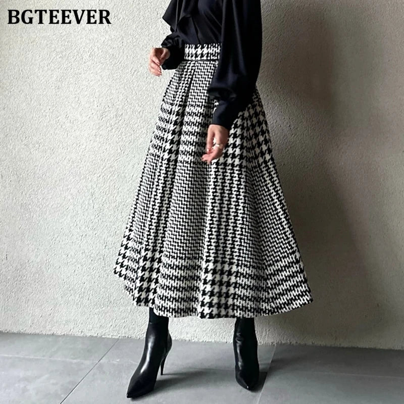 A-line plaid woolen skirt with pockets and high waist