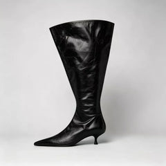 Pointed toe wide-tube knee-high boot with low heel and side zipper