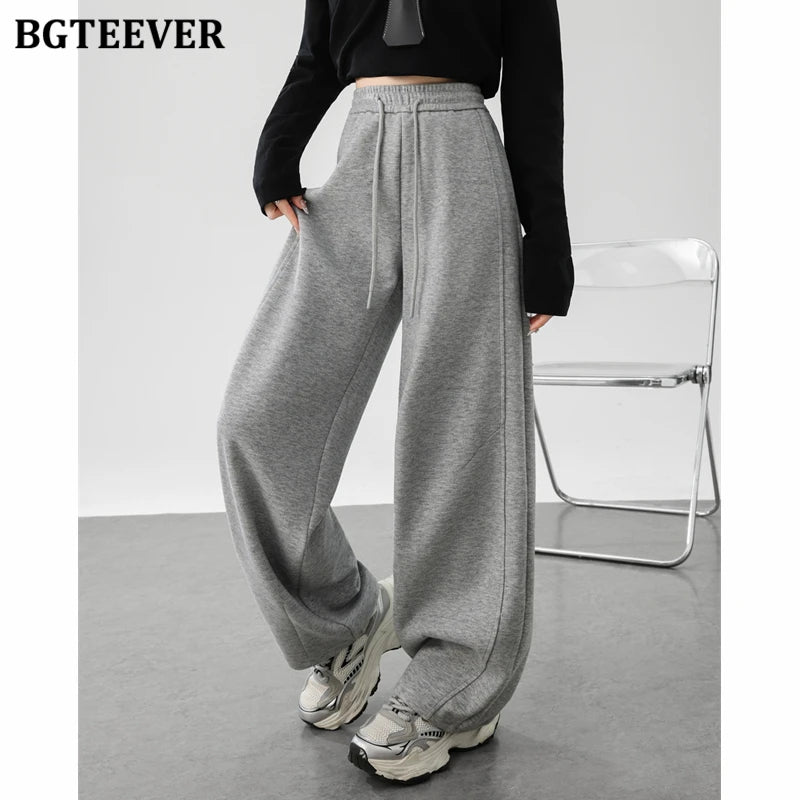 Wide-leg loose sweatpants with lace-up in long length