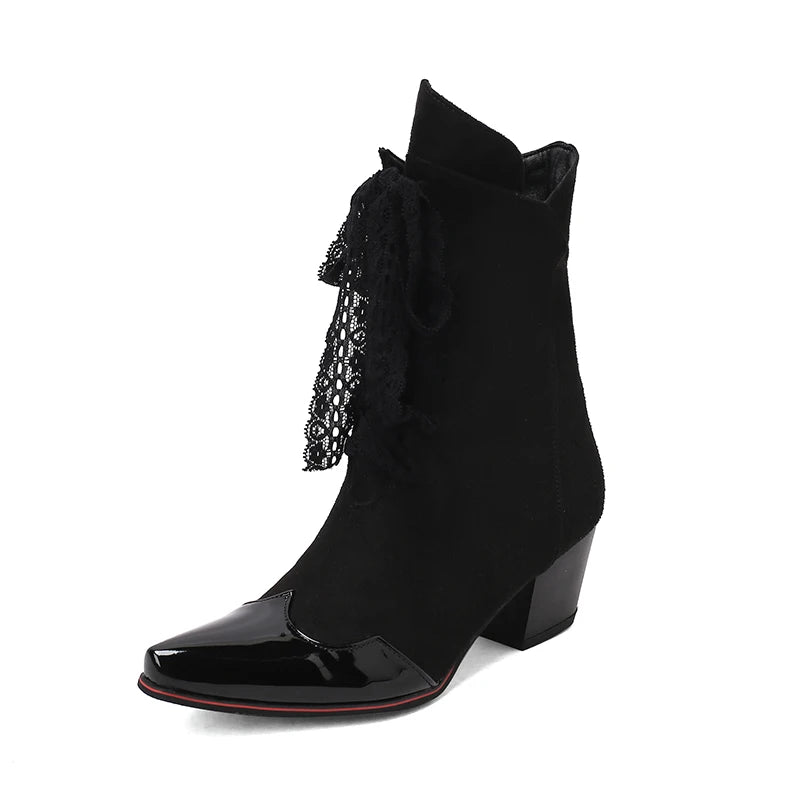Pointed toe ankle boot with thick heel in skull floral patchwork fabric
