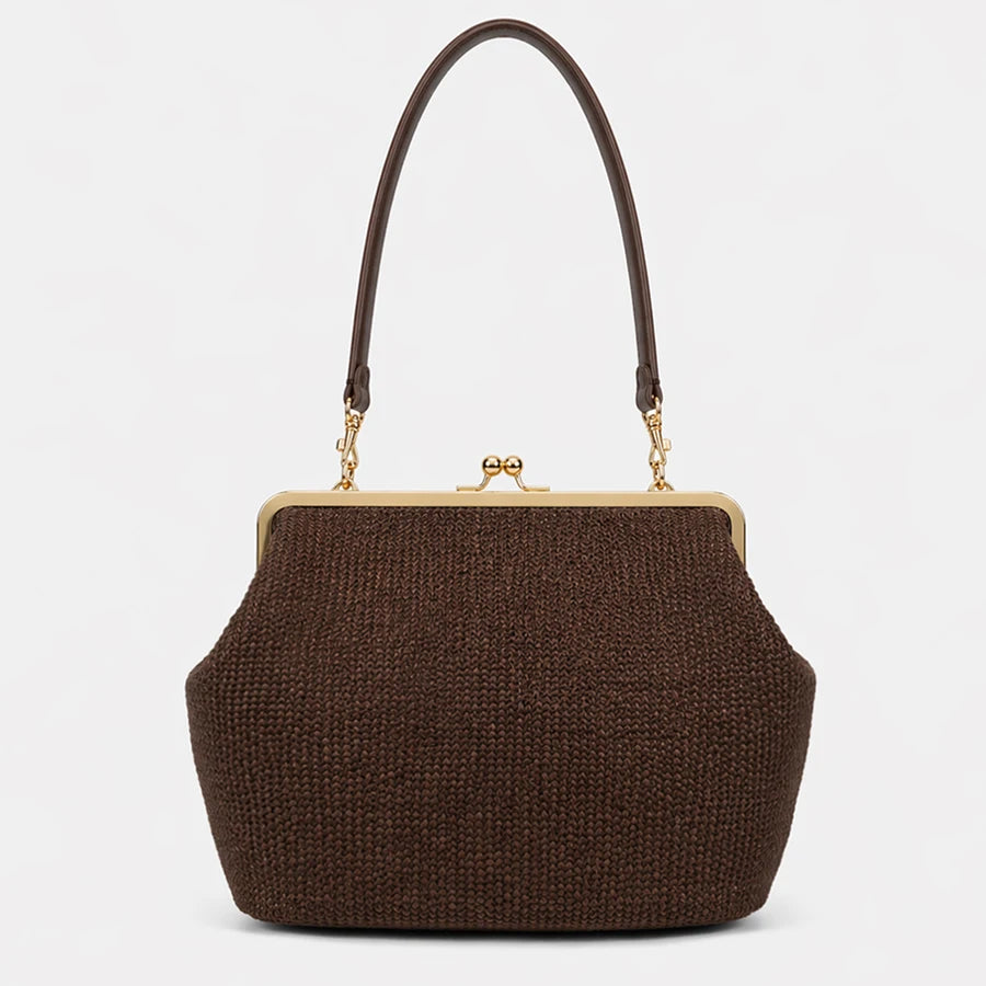 Shell clutch in striped woven straw