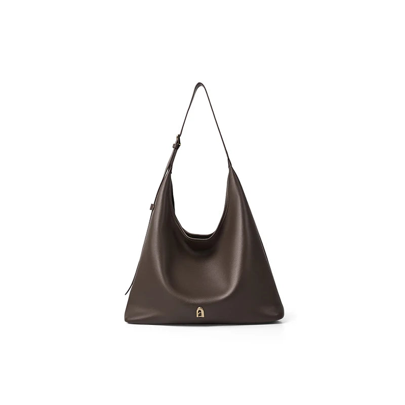 Open tote shoulder bag in luxury style