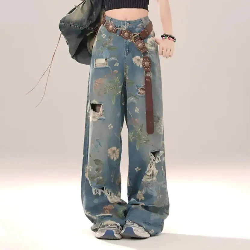 High waist wide-leg distressed jeans with vintage floral print
