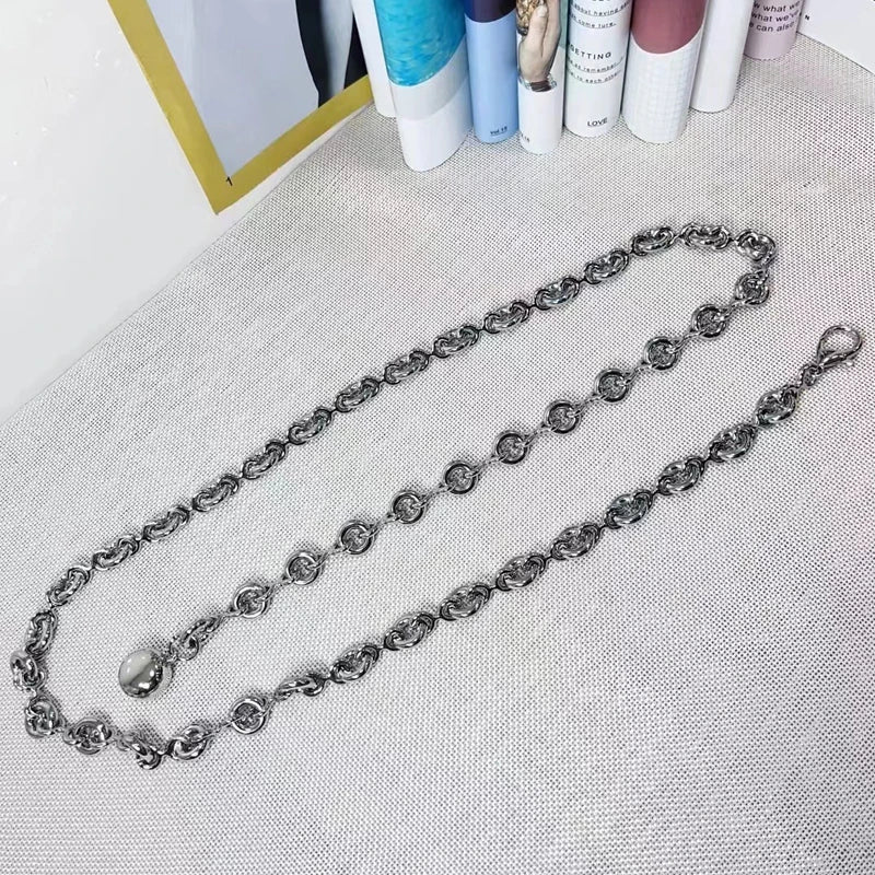 Round light gold chain waist belt in metal for women