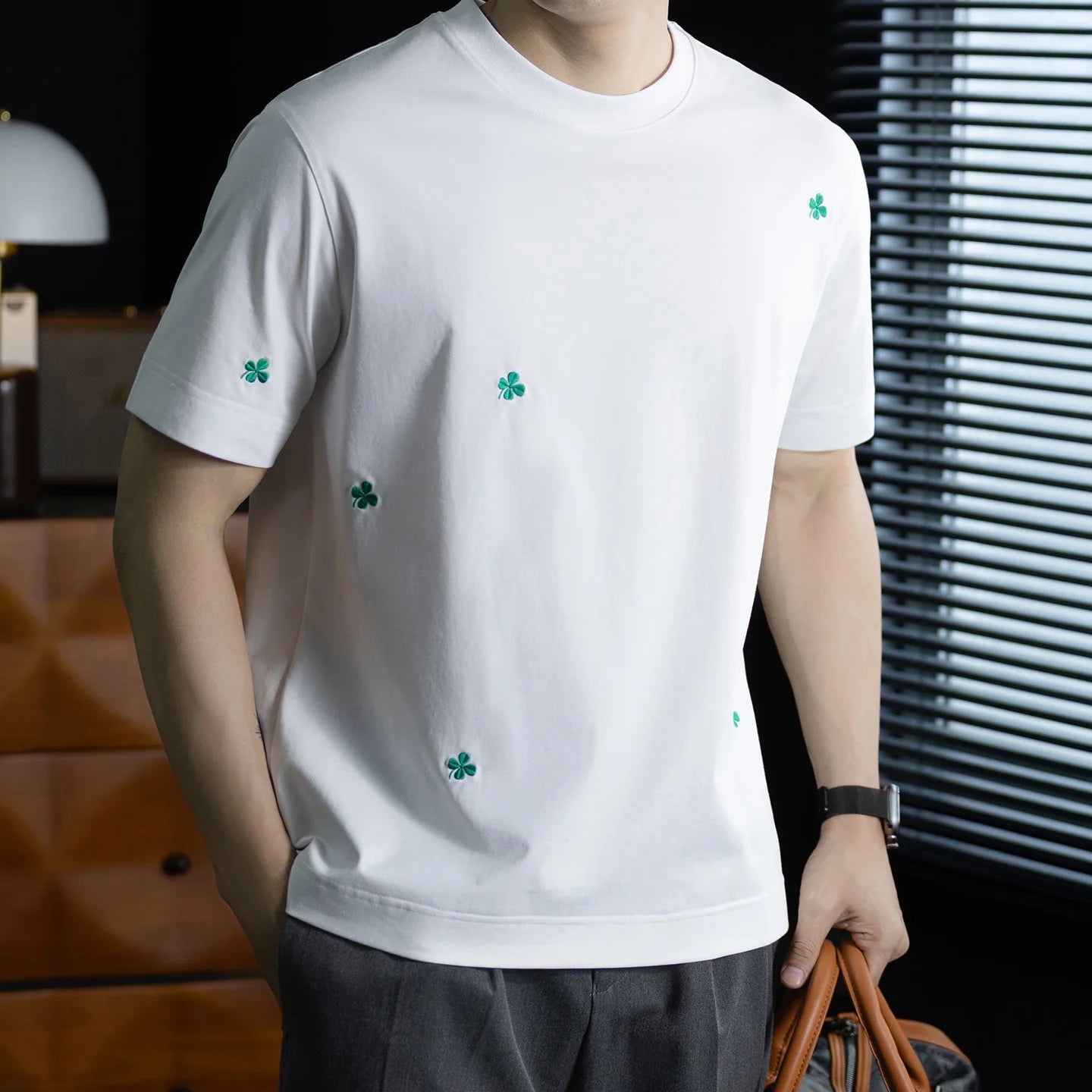 Skin-friendly Ice Silk Embroidery Short Sleeve T-shirt Men's Summer Cool Breathable Loose Casual Fashion T Shirts Tops Tshirts