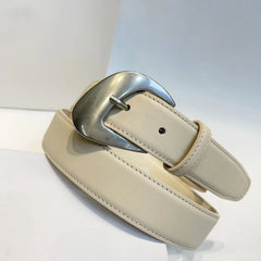 Slim cowhide leather belt with brass pin buckle in black