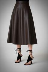 Close-Up Skirt & Footwear